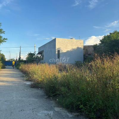 SÁT TRẦN THỦ ĐỘ - BÊ TÔNG ĐIỆN NAM BẮC OTO TỚI NƠI GIÁ CHỈ 1TY2xx.