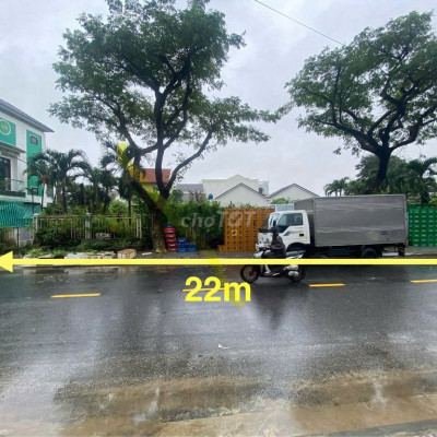 Bán Lô 4 Mặt Tiền Trung Tâm Hội An DT493m2 Ngang 22m
