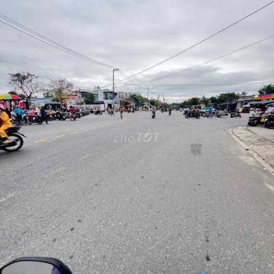 Chính Chủ Cần Bán Lô Đất Giá *** Thị Trường