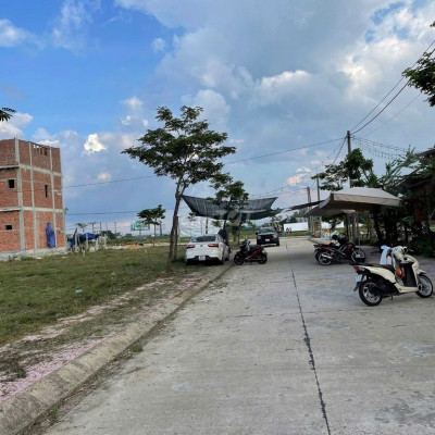 Chính chủ cần bán gấp 3 lô liền kề đối diện Múi Coffee sát quốc lộ 1A