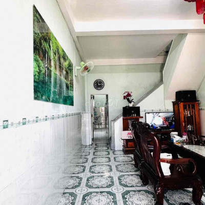 CHÍNH CHỦ CHO THUÊ NHÀ NGUYÊN CĂN CÓ NỘI THẤT NGAY TRUNG TÂM TAM KỲ