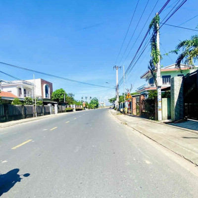 Lô đất đẹp ven sông – gần biển – gần phố cổ – 1 vị trí 3 giá trị/SHR