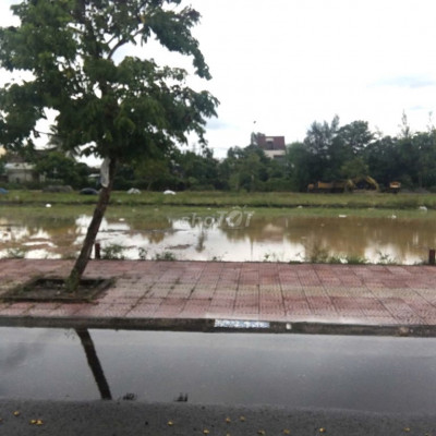 Đất chợ Lai Nghi, 2,2 tỷ, đã có sổ, ngang 6mx 23, không dính cống