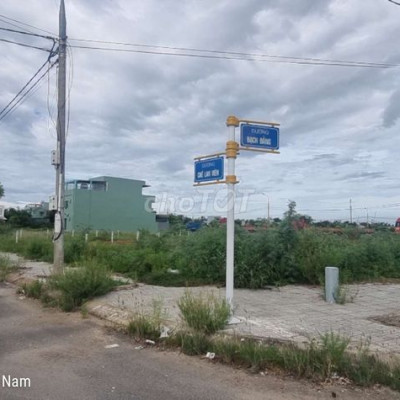 Đối diện chợ Huyện Duy Xuyên, kdc chợ Huyện đường 7.5m chế lan viên