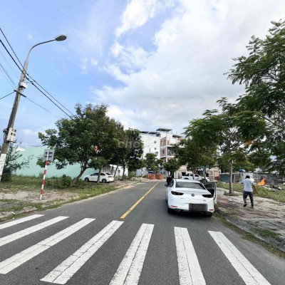 Cần bán đất mặt tiền đường Đào Tấn, trung tâm Điện Ngọc, Điện Bàn