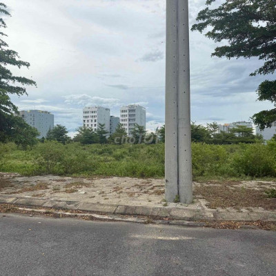 bán đất đường 10m5 lề 5m gần sông cổ cò gần biển