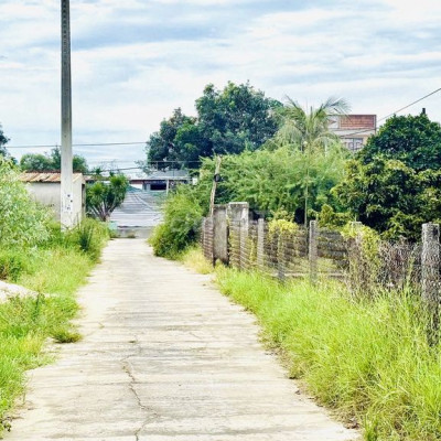 Đất sát vách chợ điện Dương