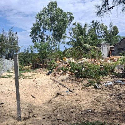 Cần ra lô ở biển xã đảo, cách sân bay Chu lai 1,5km