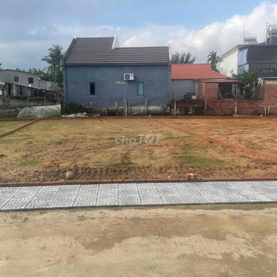 Ngay Trung tâm Ái Nghĩa ngang lớn , Cách Đường Chính 50m