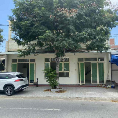 bán nhà trục biển Đà Nẵng hội an ngang 7m gần coco bay