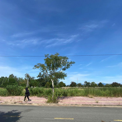 BÁN LÔ MẶT TIỀN 150m2 GIÁ 16,2m2, GẦN CHỢ - NHÀ VĂN HÓA - CÔNG VIÊN