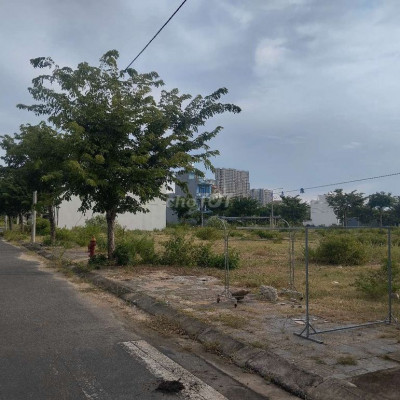 Chủ cần bán gấp KĐT Green city giá chỉ 2,6xtỷ