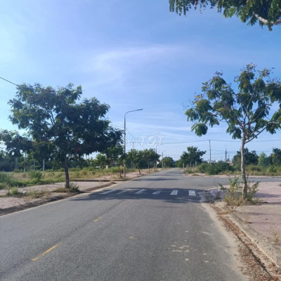 Bán đất nền trung tâm Điện Bàn - Gần phố cổ Hội An, giá chỉ 2 tỷ