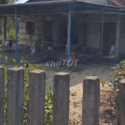 CẦN BÁN NHÀ VƯỜN SÁT BIỂN NAM HỘI AN OTO ĐẬU CỬA