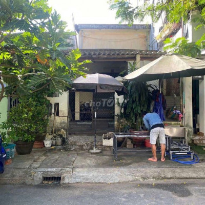 5T3  NHA  LỮNG TTAM HÔIAN KHU VILA HST- KS  ĐG  5.5M GIA BĂN K  BTONG