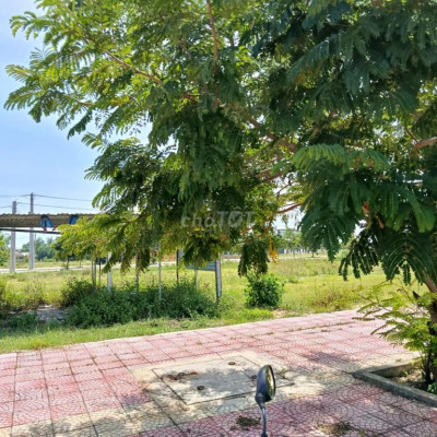 BÁN NHANH LÔ ĐẤT GẦN BIỂN - CHỢ - CÁCH HỘI AN 7p, GIÁ 16tr/m2