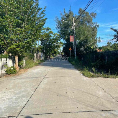 BÊ TÔNG CHÍNH ĐIỆN NAM ĐÔNG SÁT 607