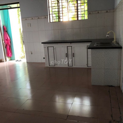 Phòng trọ 50m2, khu Làng nướng Điện Ngọc 650k