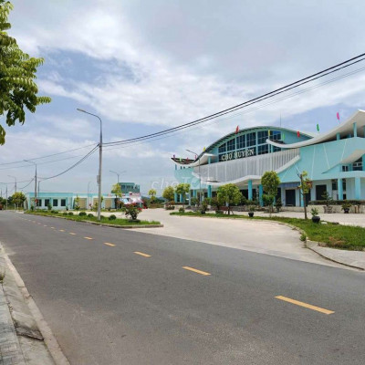 LÔ GÓC 2 MẶT ĐƯỜNG 7.5M NGAY CHỢ HUYỆN DUY XUYÊN, DTICH 186M, GIÁ 3TY8