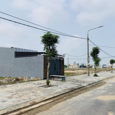 Bán lô đất KĐT số 9 ĐIện Ngọc 147 m2 , hướng đẹp đã có sổ đường  27m