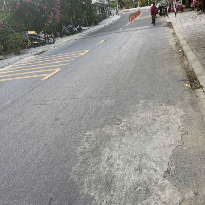 ĐẤT GẦN 200M2 MẶT TIỀN NGUYỄN TRI PHƯƠNG, CẨM NAM, HỘI AN - NHỈNH 4 TỶ