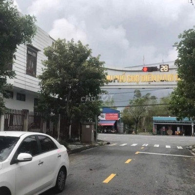 Gia đình cần tiền bán rẻ lô đất ngay phố chợ Điện Nam Bắc dân cư đông