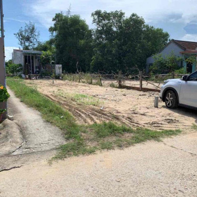 Chính chủ bán đất thổ cư 88m2 hẻm xe hơi gần Điện Ngọc