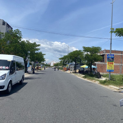 Chính chủ cần bán gấp lô đất 2 mặt tiền trước sau phố cổ Hội An