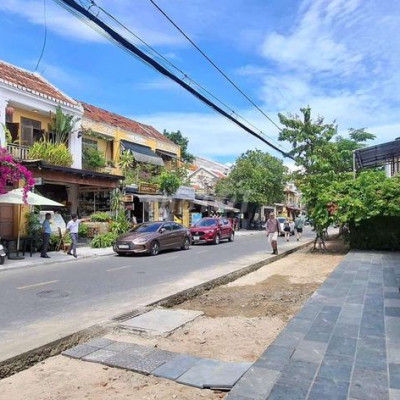 NHÀ MT NGUYỄN DUY HIỆU,  PHỐ ĐI BỘ, HỘI AN, GIÁ 25 TỶ.