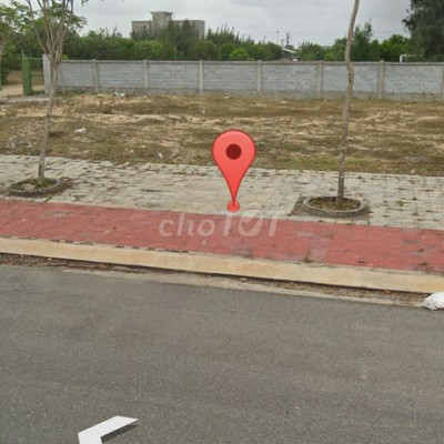 Gia đình cần tiền bán lô đất ngay cổng đại học phan chu trinh