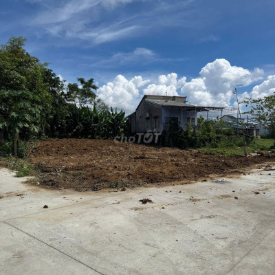 Đất 2 mặt tiền biệt thự nhà vườn - 260m2 ngang 10 nở hậu - Đường 6m