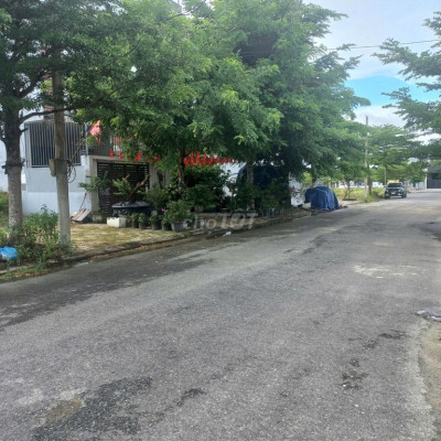 Đất đẹp, gần biển sổ hồng chính chủ tại KĐT 7B, Phường Điện Ngọc