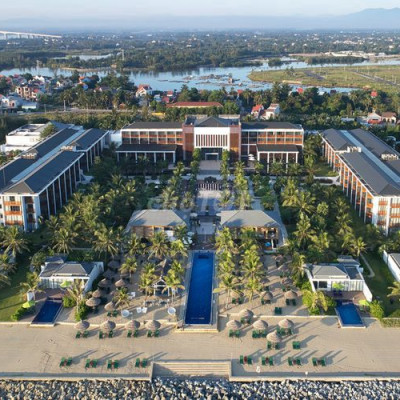 Khu nghỉ dưỡng Resort 5 sao view biển Cửa Đại Hội An