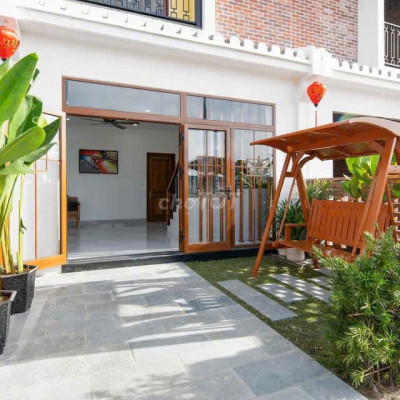 Nhà phố 3L5PN5WC full nội thất trong KĐT, có thuyền đi phố cổ Hội An