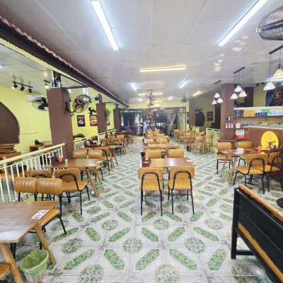 Mặt bằng ngay cổng KCN Điện Ngọc