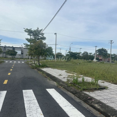 SỤP HẦM! Lô đất đường 5,5m sau lưng trường tiểu học Lê Hồng Phong