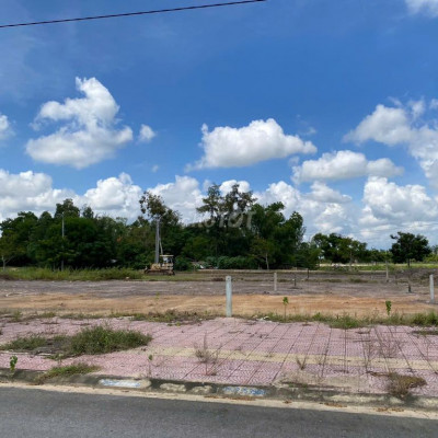 LÔ ĐẤT MẶT TIỀN 126M2(6X21),ĐƯỜNG 7.5M CÁCH HỘI AN 3P DI CHUYỂN