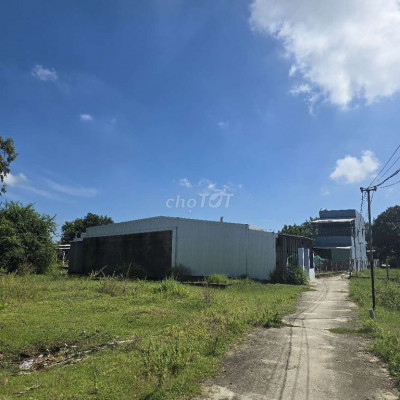 Đất BÊ TÔNG ĐIỆN NGỌC- KHỐI PHỐ HÀ DỪA