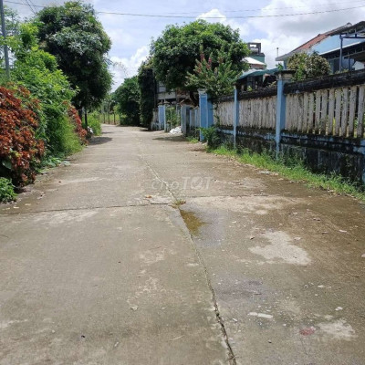 Bán lô đất 2 mặt tiền cách ql1a 170m tp đà nẵng