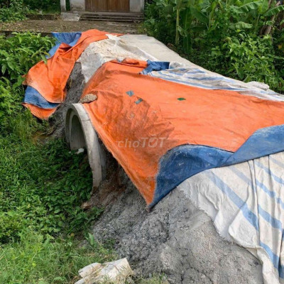 Nhà mặt tiền ngang 18m