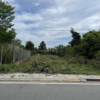 Bán đất mặt tiền đường Lê Huy Lưu 233m2