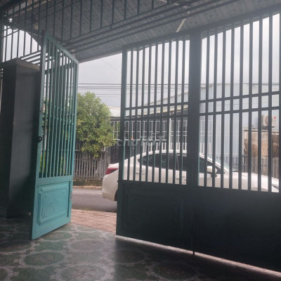 Nhà mặt tiền kinh doanh