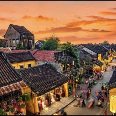 Bán nhà mặt tiền phố cổ Hội An – Gần chợ du lịch