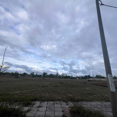 bán lô ngọc dương   100m2 ngang 5m2 rẻ nhất thị trường