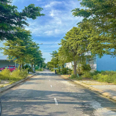 Lên 12 lô khu đô thị Điện Ngọc gần FPT, Đại Học PCT. Liên Hệ Ngay