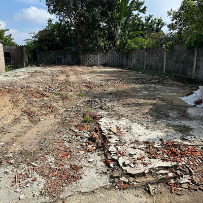 Cần tiền bán gấp đất đường nhựa 10m, mặt tiên, sat ngã tư thương tín