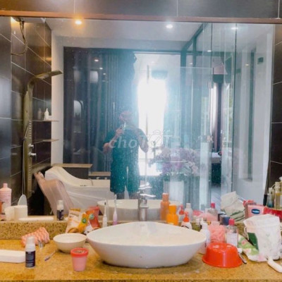 NHÀ 2 TẦNG 2PN GẦN KHỐI PHỐ GIANG TẮC ĐIỆN NGỌC