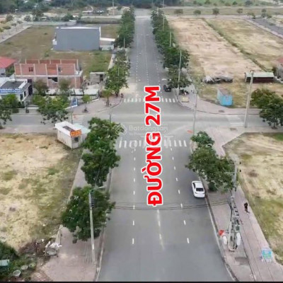 Chợ Lai Nghi (có sổ): Bán lô đất 156 m2;  đường 27m; giá chỉ 21 tr/m2.