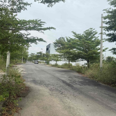 150m2 đường 7m5 thông dự án lề 5m giá chỉ 4ty2