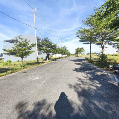 Bán 137,5m2 khu đô thị 7b đối diện trường quốc tế, đường 17m5